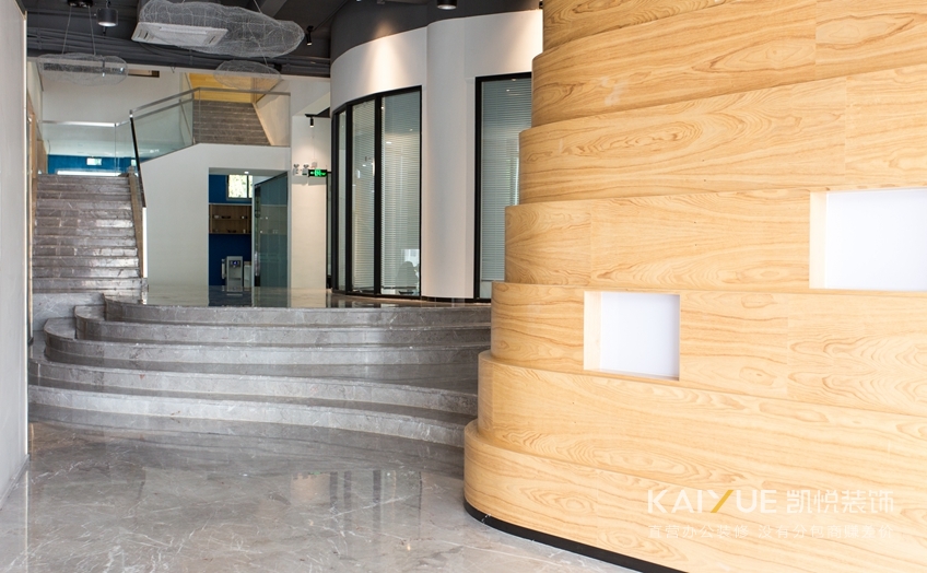 信源物流办公室装修实景图