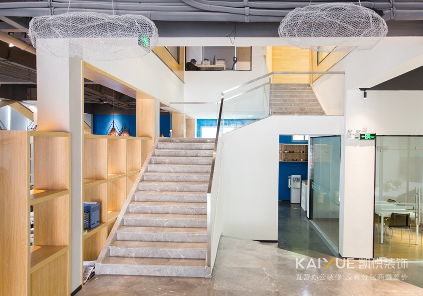 信源物流办公室装修实景图