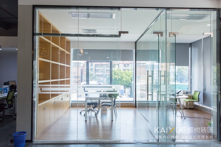 信源物流办公室装修实景图