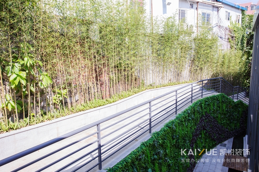 信源物流办公室装修实景图