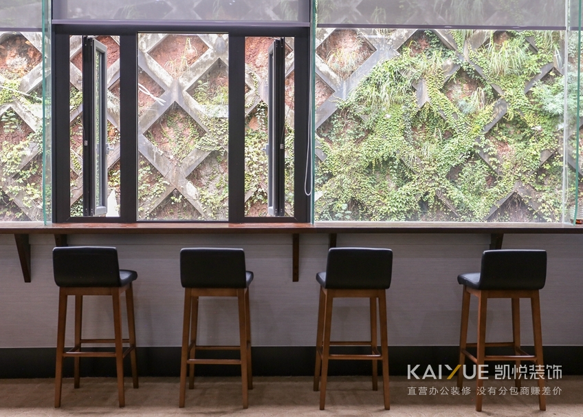 金俪炫办公室装修实景图