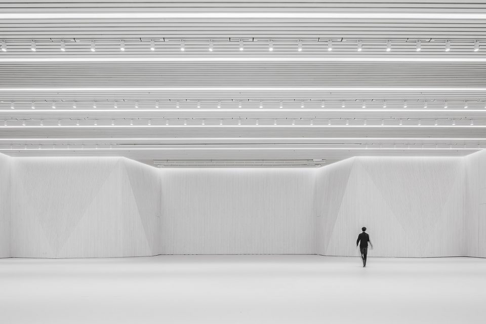 中央美院多功能厅改造