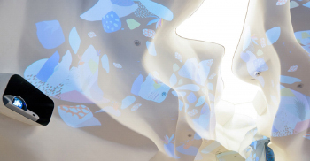 来自北京的风景-办公室装修公司分享夜晚的海