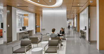 采用最前沿的办公空间设计的医疗机构