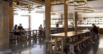 这家公司的办公室设计只有酒吧和咖啡馆—是不是很好奇