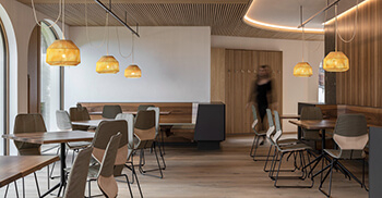 温馨浪漫咖啡屋设计—广州装修设计