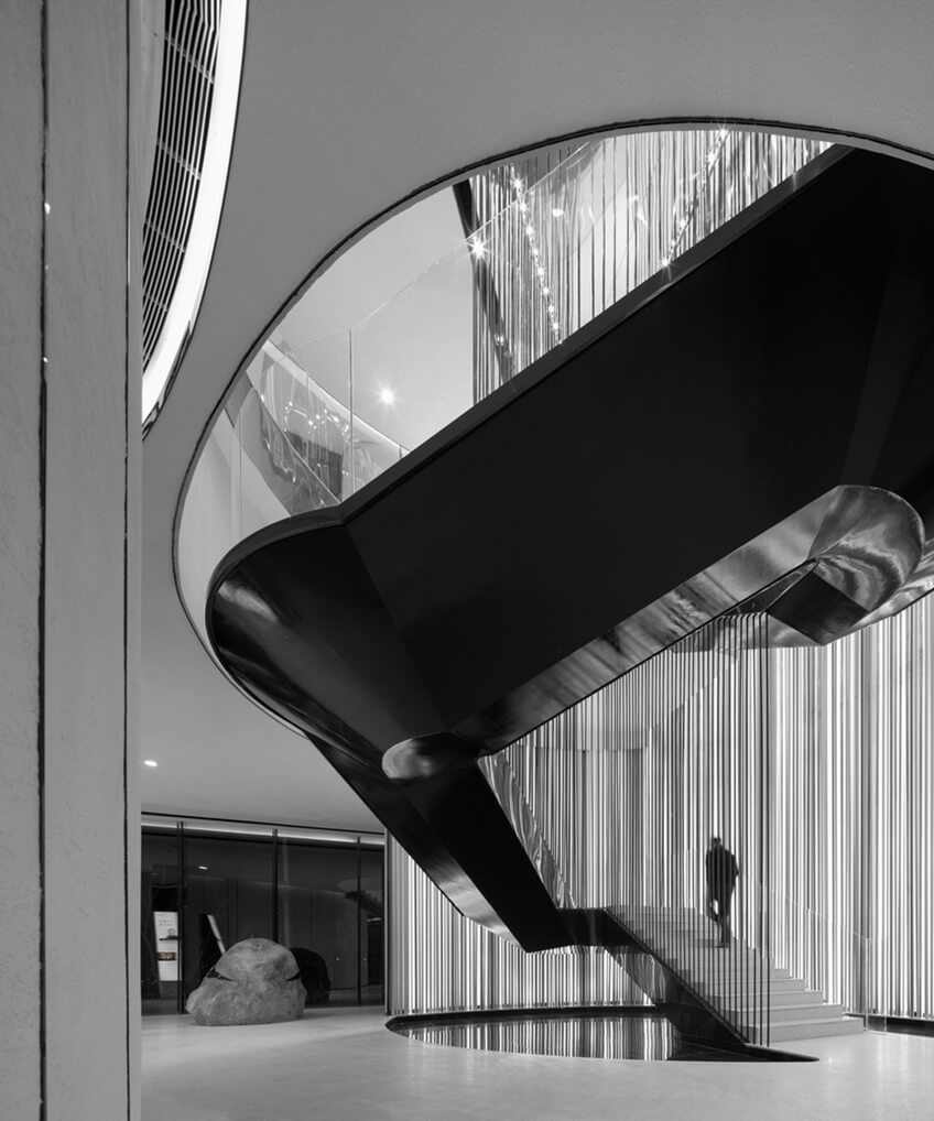 办公楼装修设计 个性楼梯