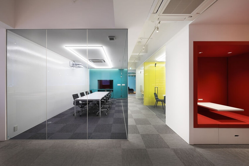 装修办公室公司 办公室场景