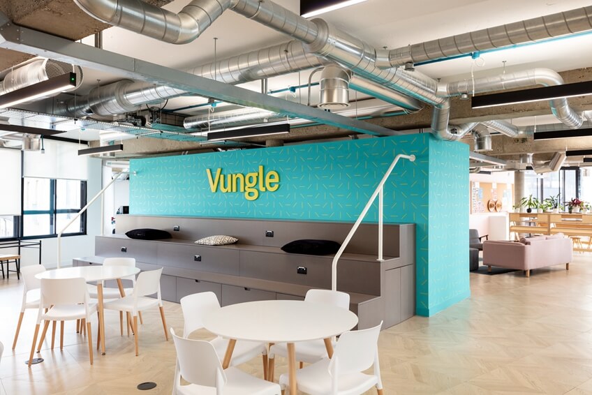 装修办公室公司 餐饮区