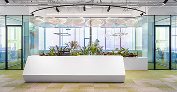 以城市概念创建非时尚办公空间-广州装修