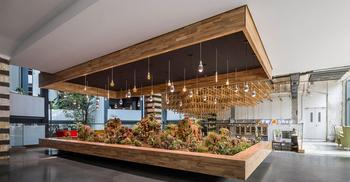 将旧厂改造时代潮流办公空间装修