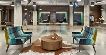 1000㎡科技公司办公设计怎么布局桌子摆放问题