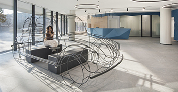 装修设计公司讲解阁楼办公室设计有哪些优点