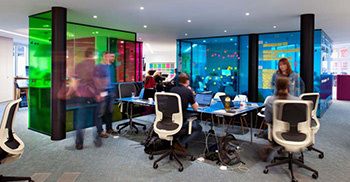 工厂办公室装修创新多样空间设计