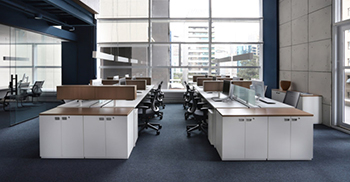 木材的芬芳悠远清新 办公室装修温馨扑面而来