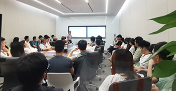 勇敢者心·继续前行——凯悦建设装修事业部季度总结会今日召开