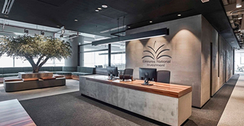 极简主义是办公室设计想要追求的路线 材料调色板唤起别致和工业感