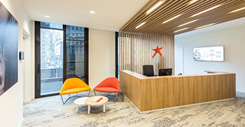 办公楼设计：向进入空间人传达清新、轻盈和自然风味的感觉