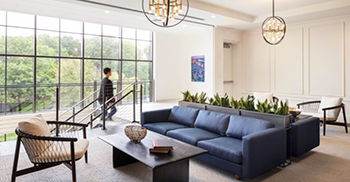 办公室装修设计：以周到而互补的方式使空间现代化