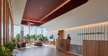 办公室装修设计：以装饰元素的形式带来惊喜