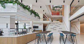 办公楼装修：开放性、透明度和品牌体验构成了设计的基础